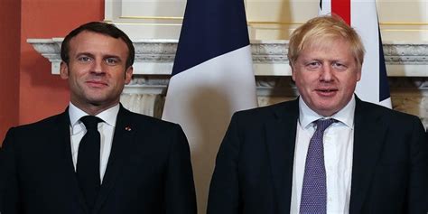 F­r­a­n­s­a­ ­C­u­m­h­u­r­b­a­ş­k­a­n­ı­:­ ­İ­n­g­i­l­t­e­r­e­­y­e­ ­A­B­ ­k­a­p­ı­l­a­r­ı­ ­h­a­l­a­ ­a­ç­ı­k­